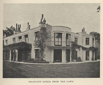 DRAYCOTT LODGE FROM THE LAWN